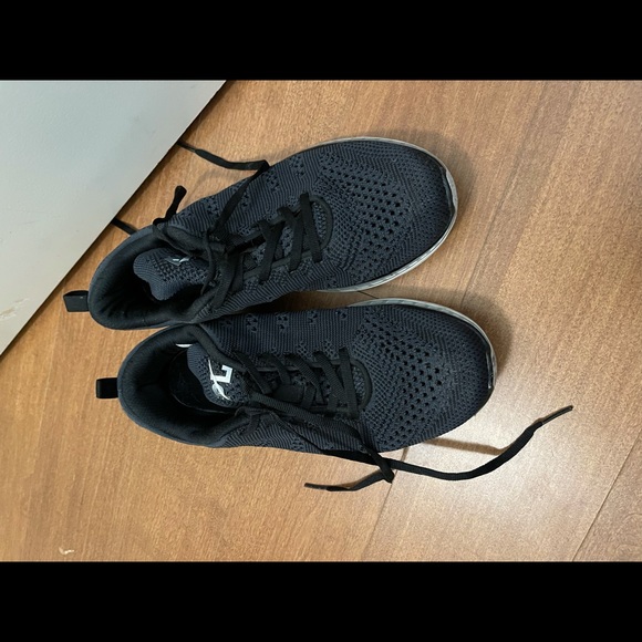 APL Black Techloom Pro Sneakers - Picture 4 of 8